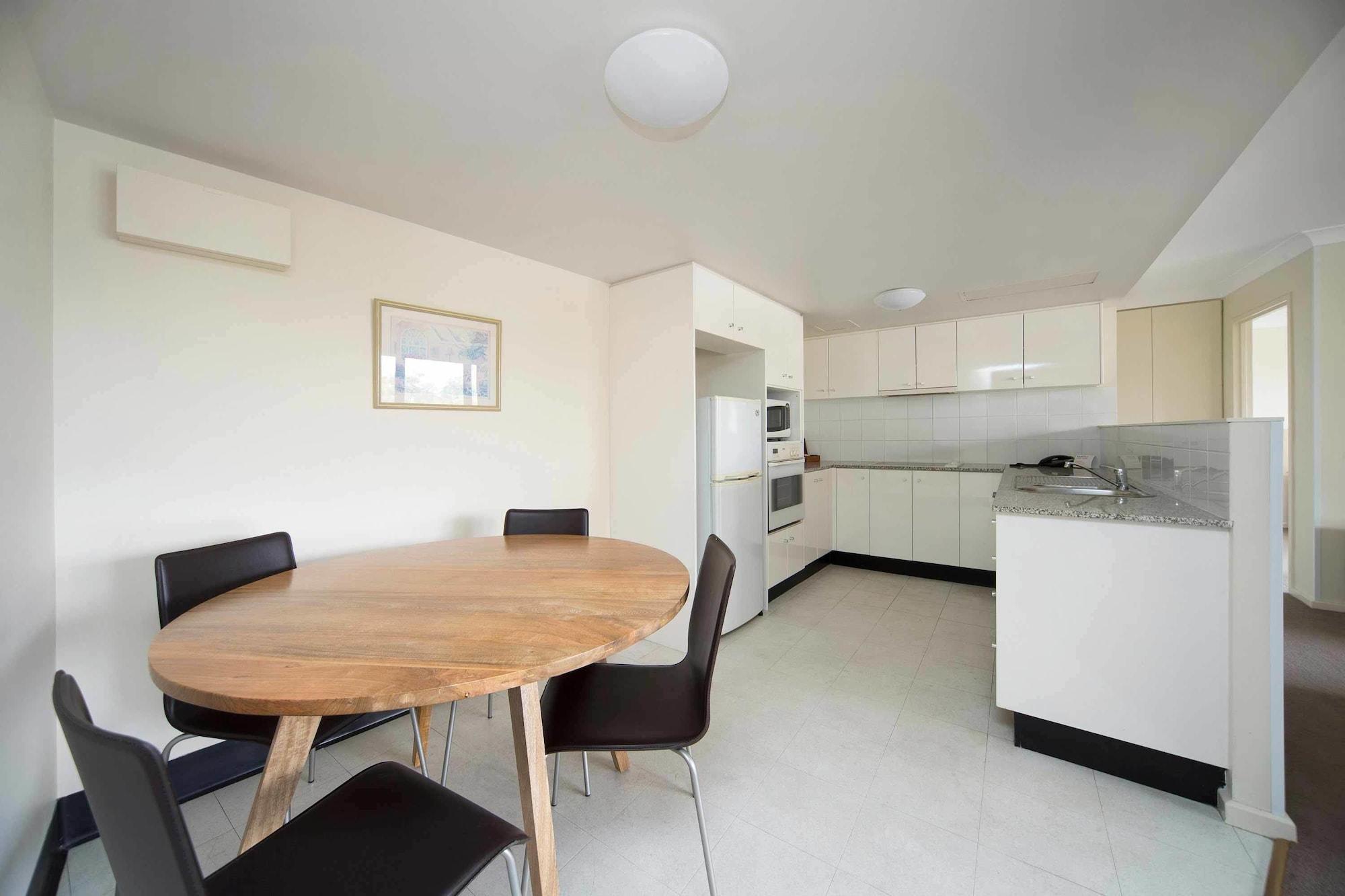 Breakfree Capital Tower Apartments Canberra Buitenkant foto