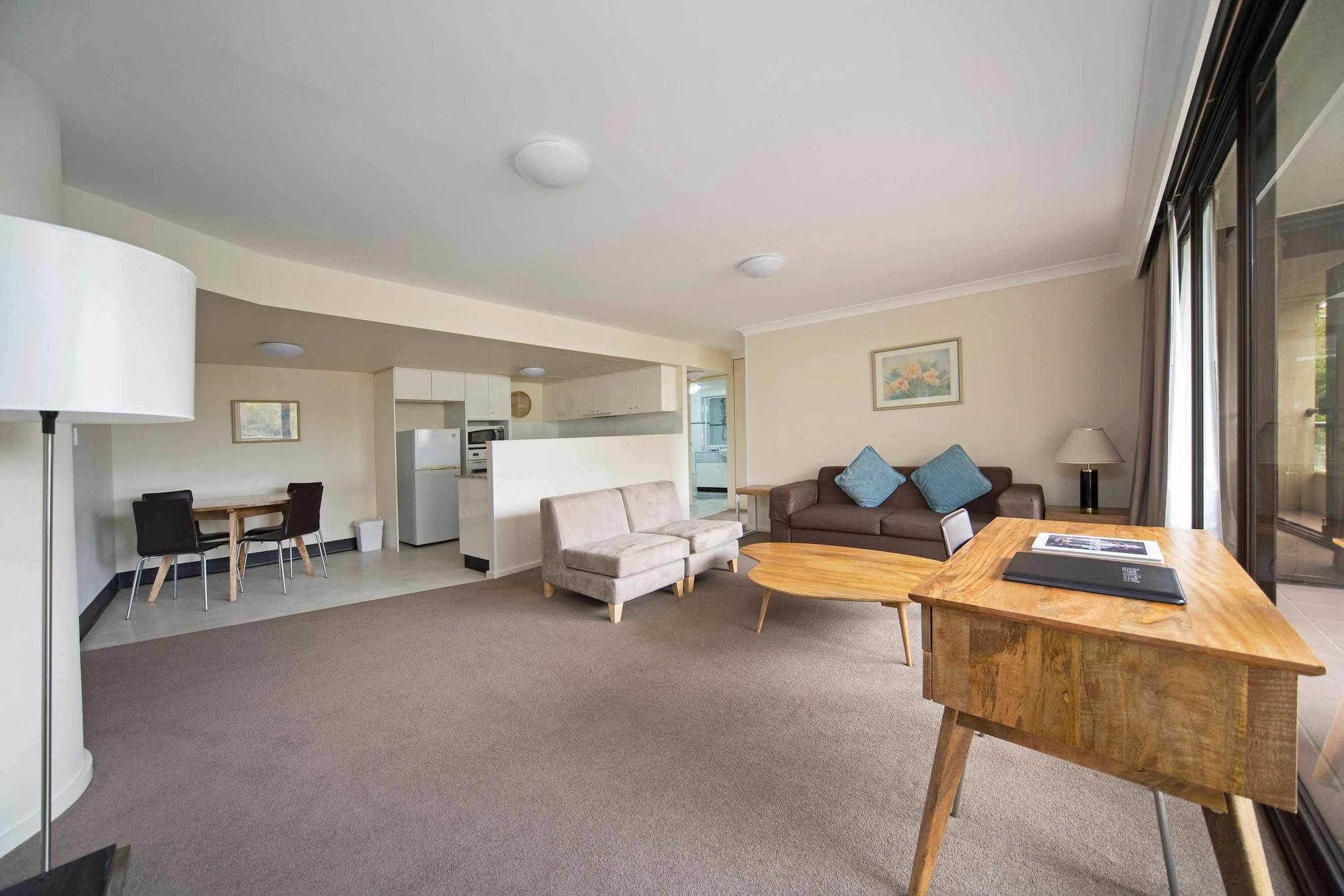 Breakfree Capital Tower Apartments Canberra Buitenkant foto