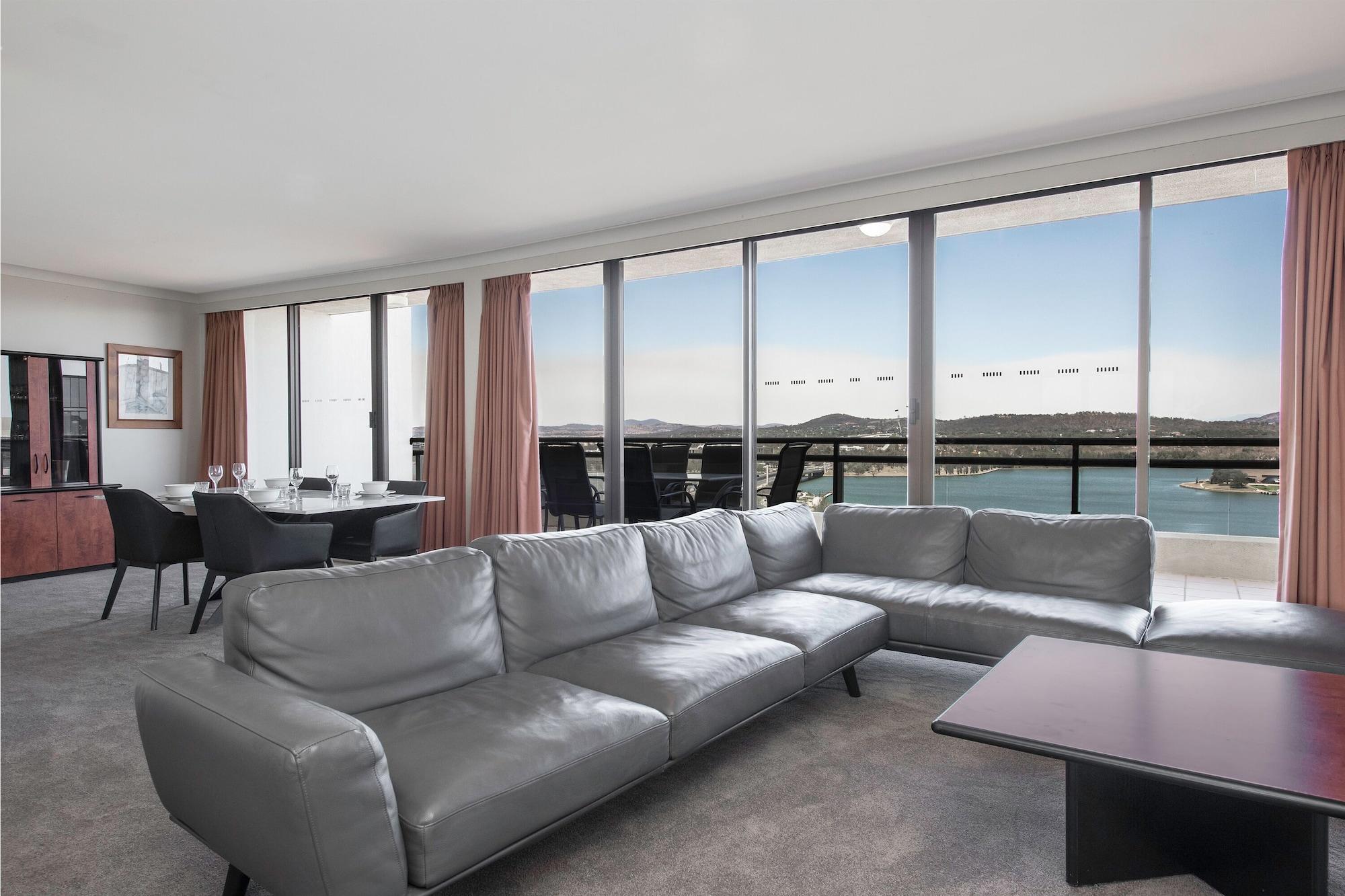 Breakfree Capital Tower Apartments Canberra Buitenkant foto