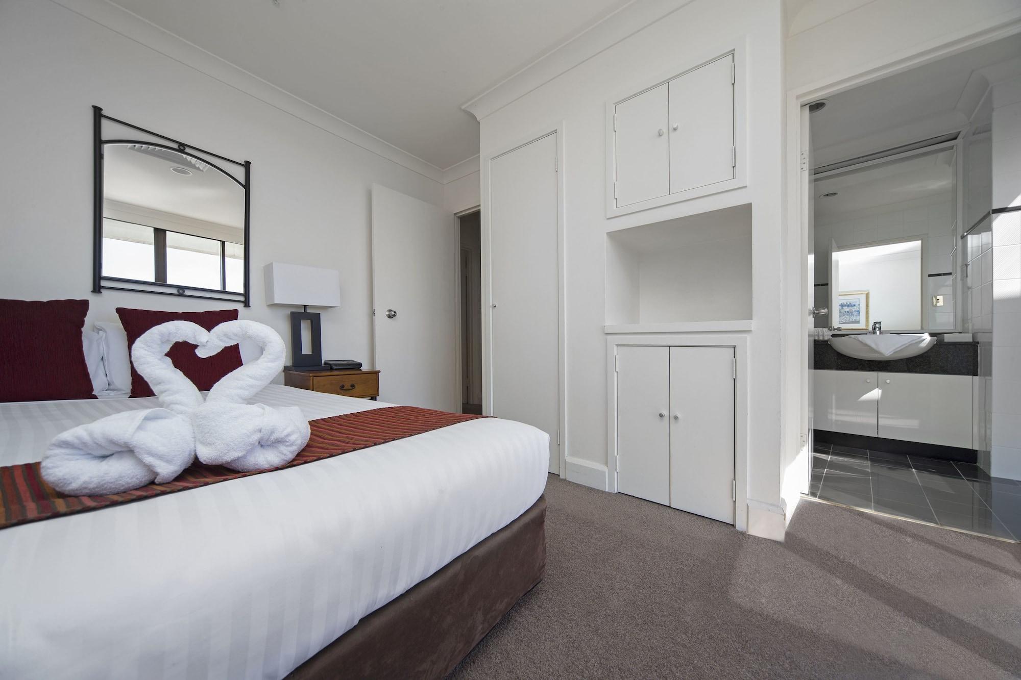 Breakfree Capital Tower Apartments Canberra Buitenkant foto