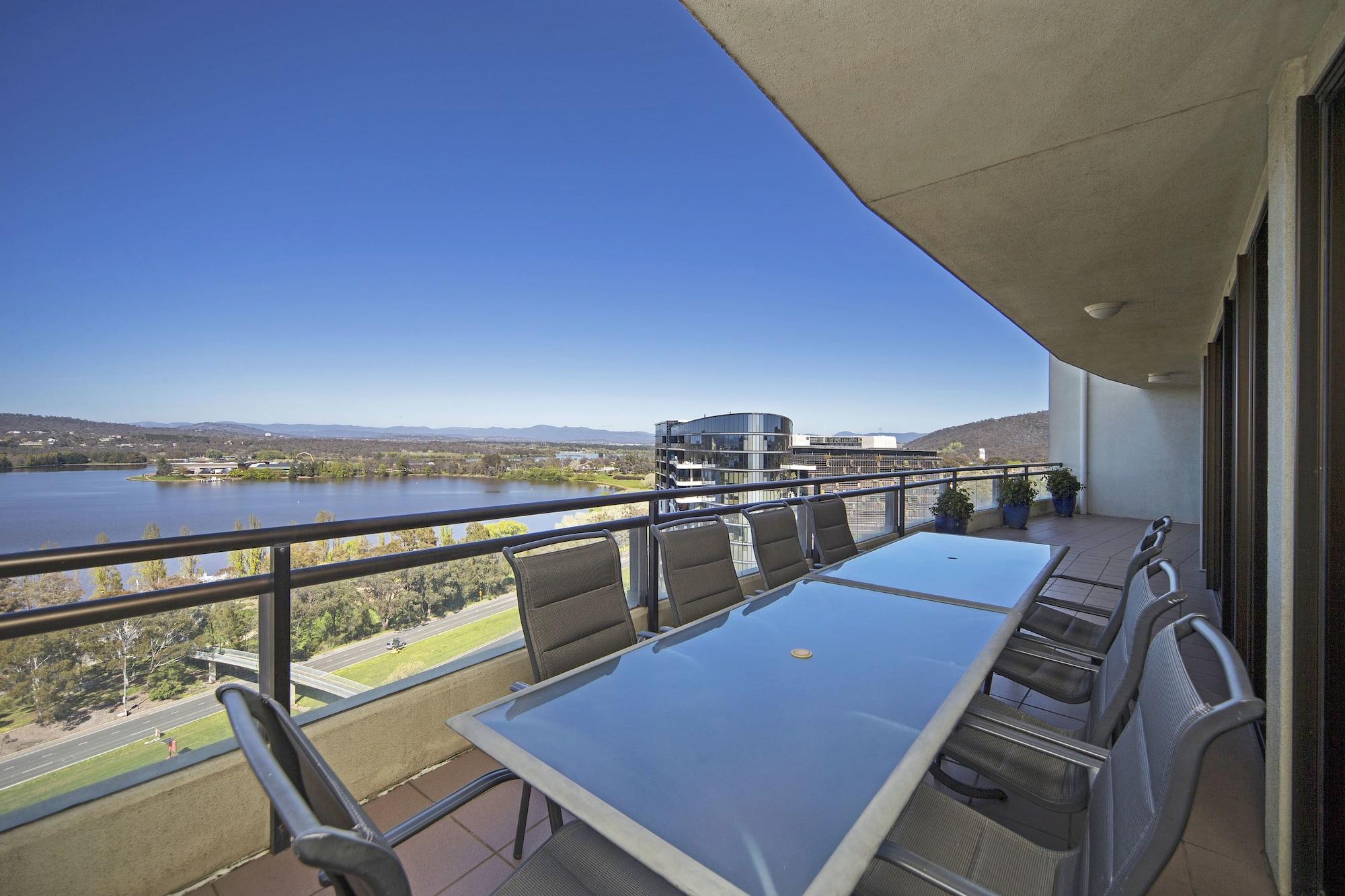Breakfree Capital Tower Apartments Canberra Buitenkant foto