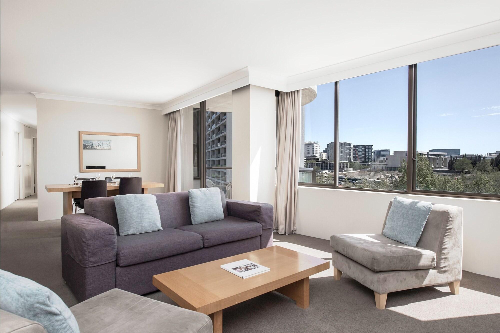 Breakfree Capital Tower Apartments Canberra Buitenkant foto