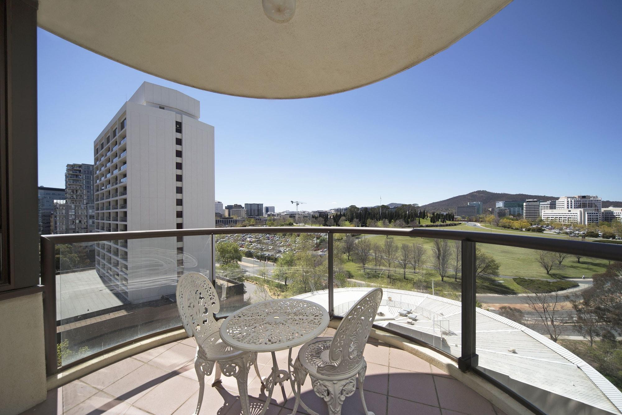 Breakfree Capital Tower Apartments Canberra Buitenkant foto