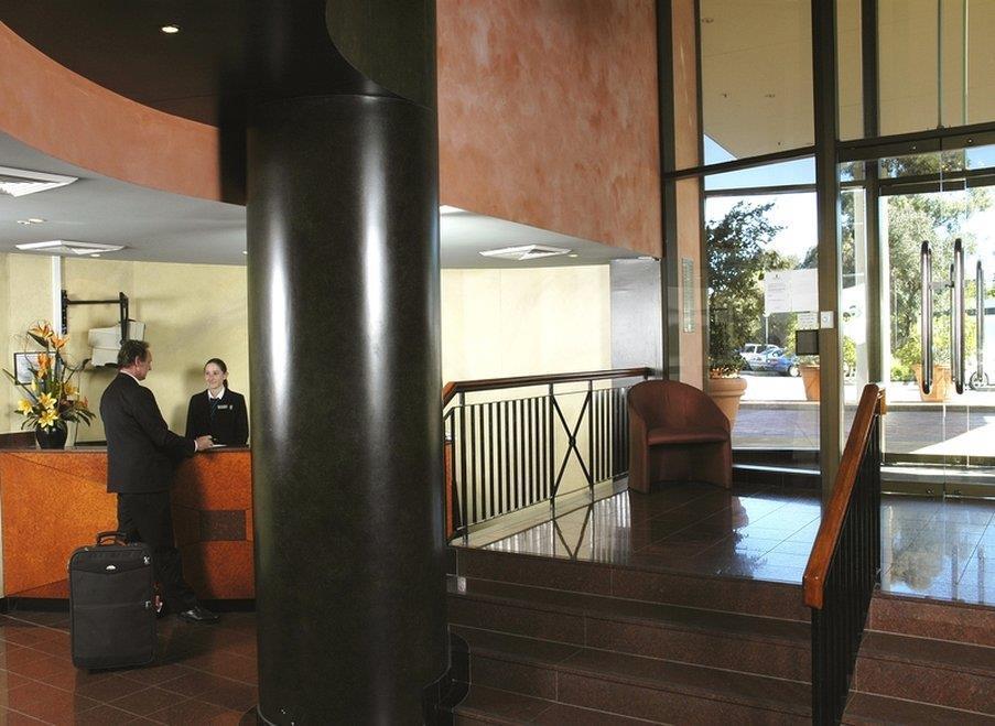 Breakfree Capital Tower Apartments Canberra Interieur foto