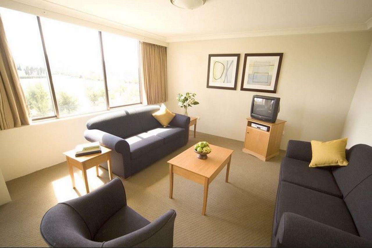 Breakfree Capital Tower Apartments Canberra Buitenkant foto