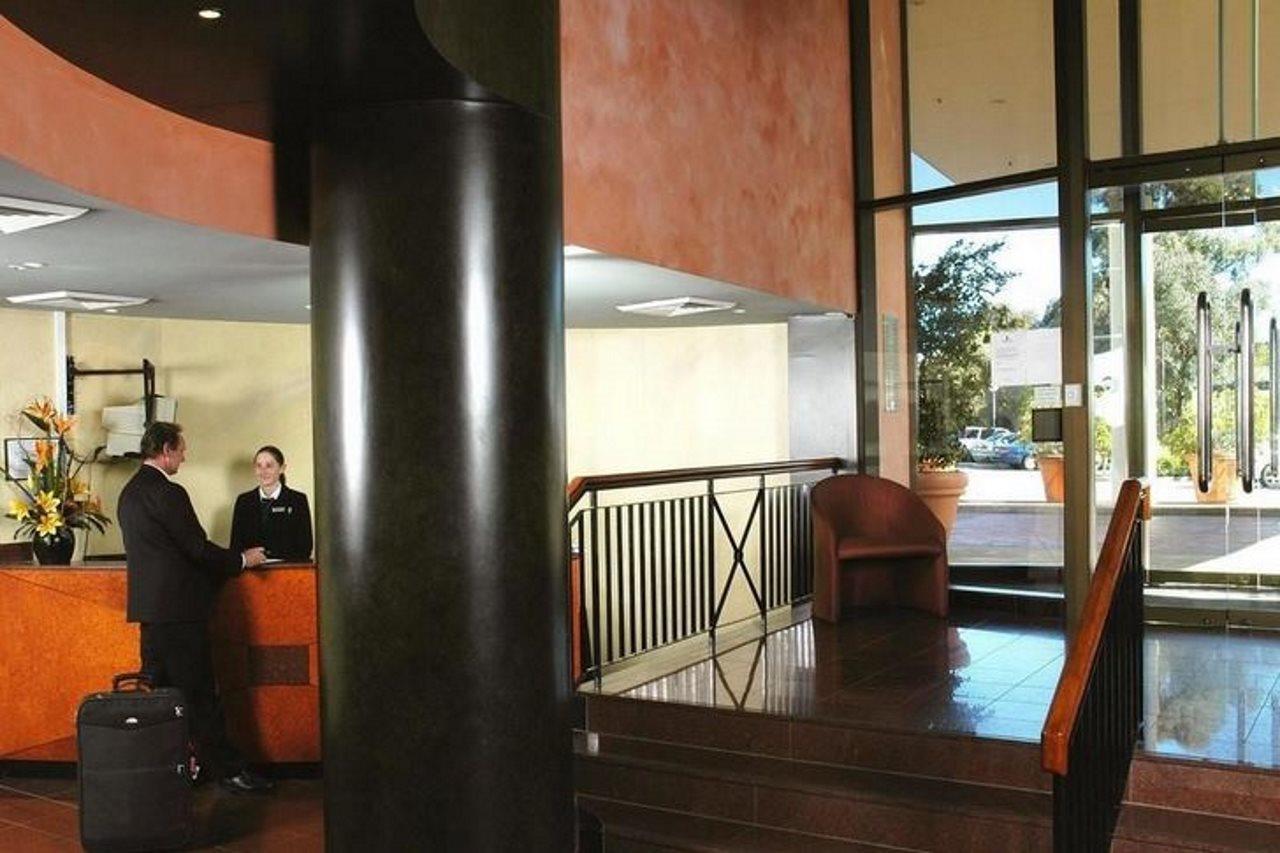 Breakfree Capital Tower Apartments Canberra Interieur foto