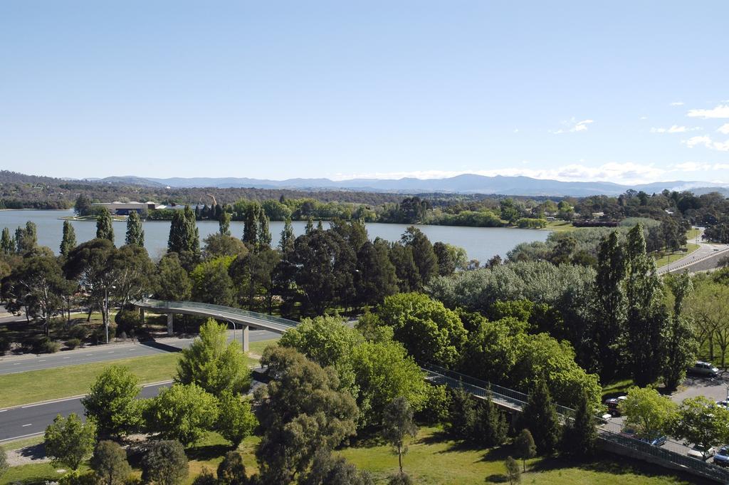 Breakfree Capital Tower Apartments Canberra Buitenkant foto