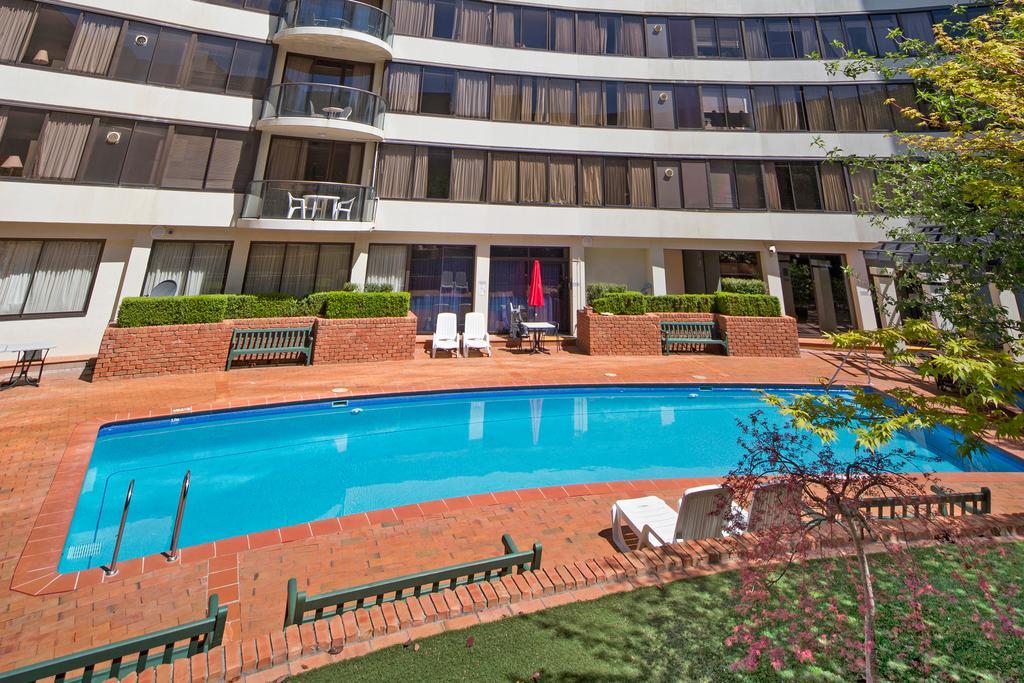 Breakfree Capital Tower Apartments Canberra Buitenkant foto