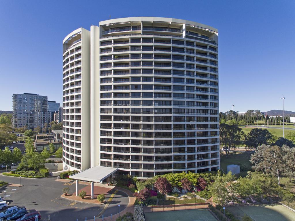 Breakfree Capital Tower Apartments Canberra Buitenkant foto