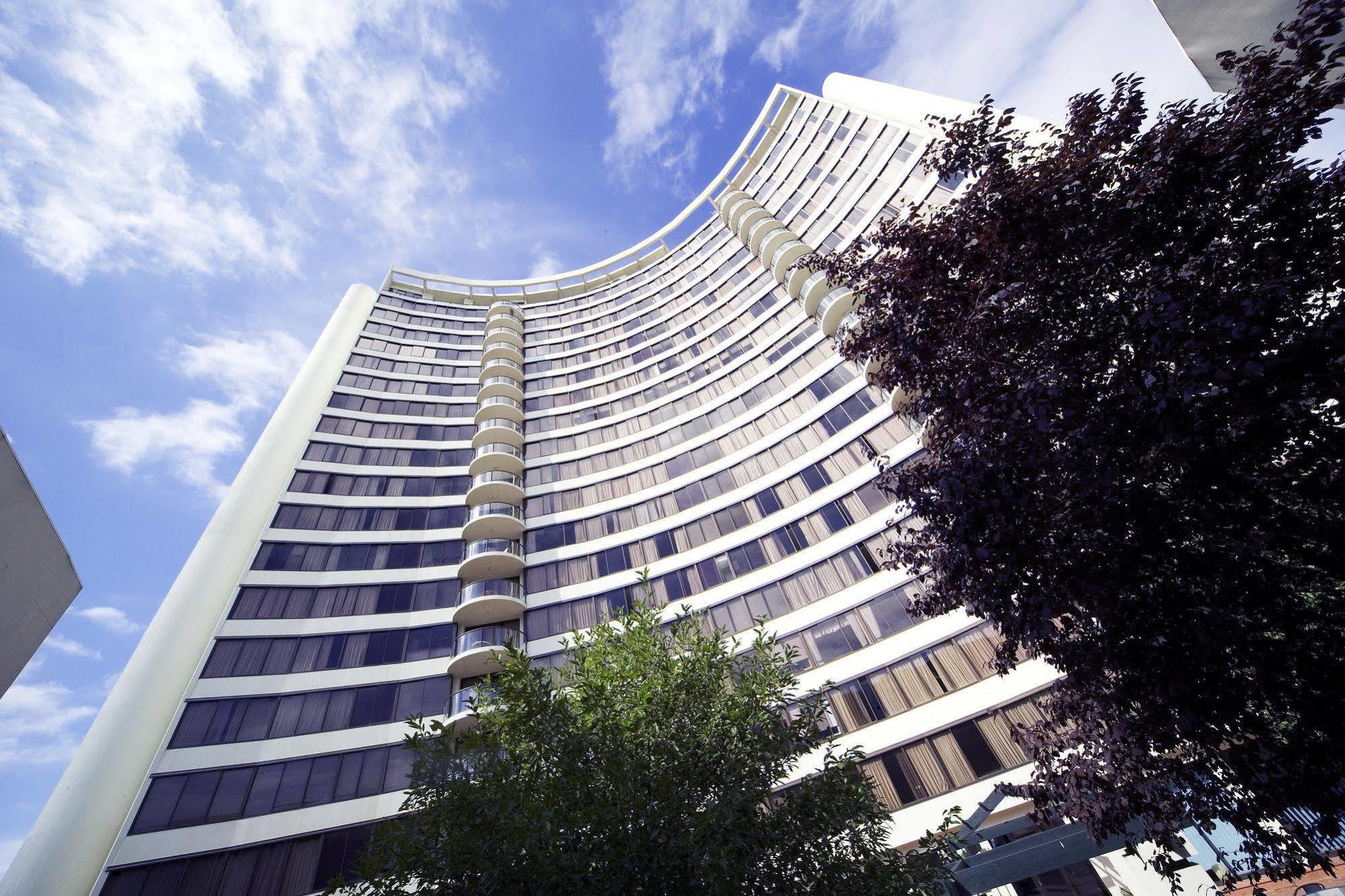 Breakfree Capital Tower Apartments Canberra Buitenkant foto