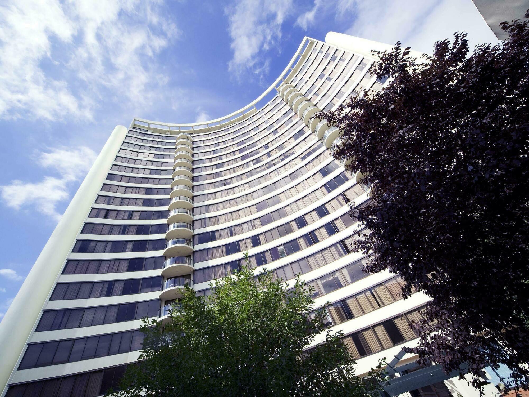Breakfree Capital Tower Apartments Canberra Buitenkant foto